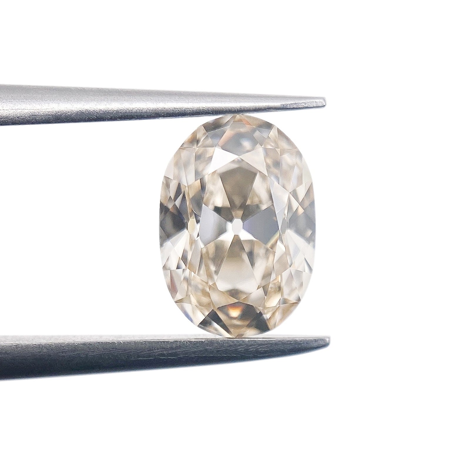 1.02ct | N/VS1 Oval Shape Old Mine Cut Diamond (GIA)