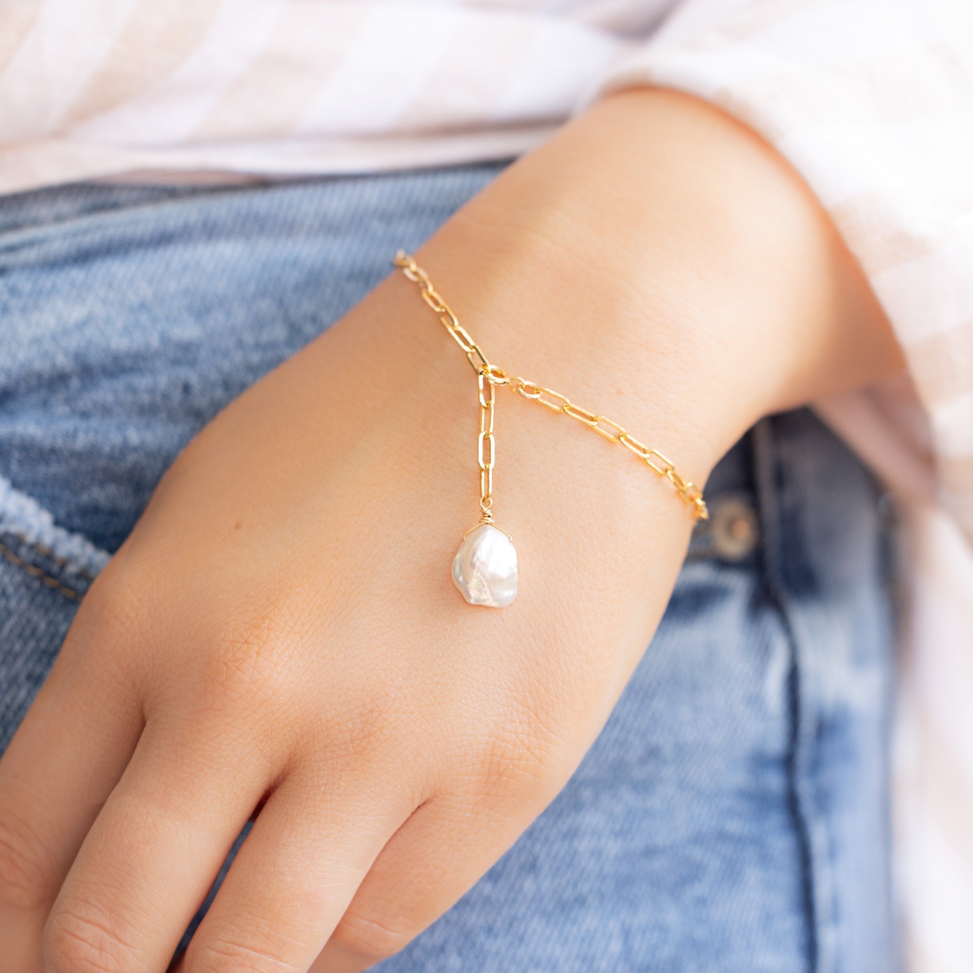The Keshi Pearl Bracelet | Yellow, Rose or Sterling Silver