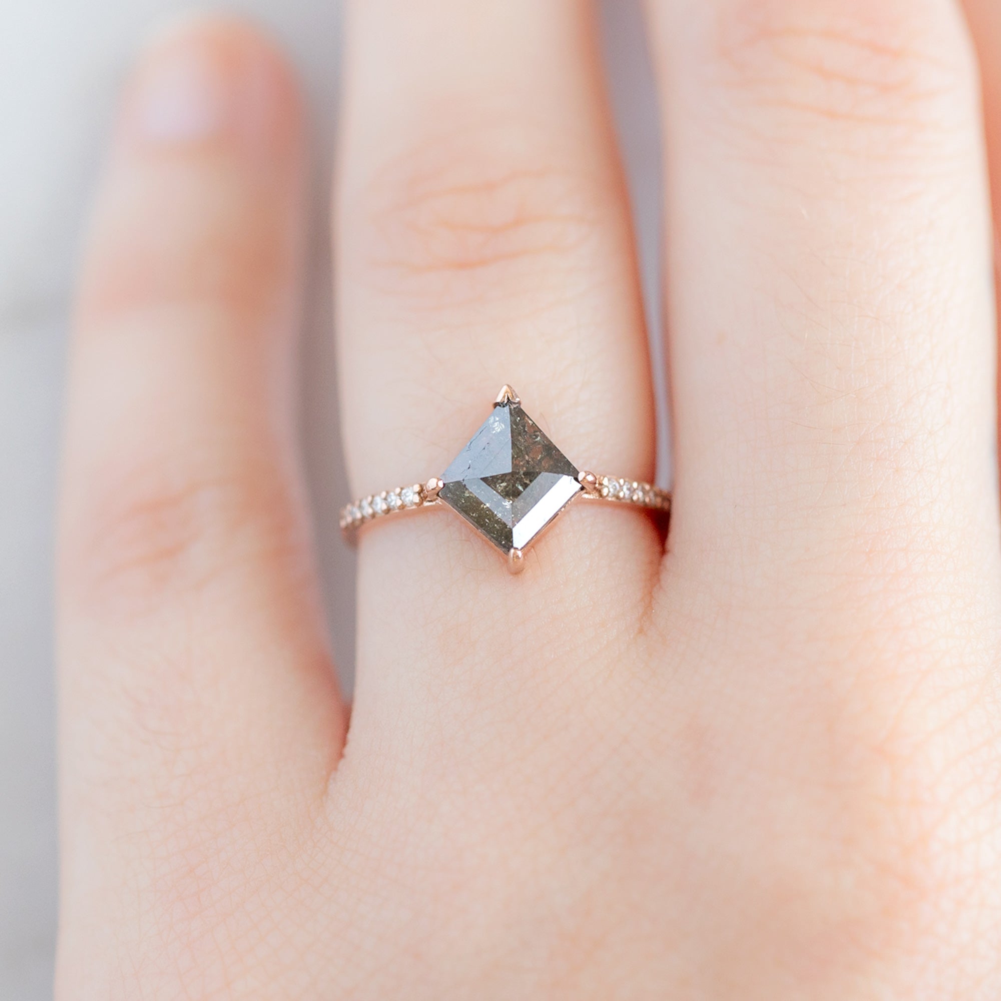 The Willow Ring with a Kite Shaped Salt and Pepper Diamond in 14K Rose Gold on Model
