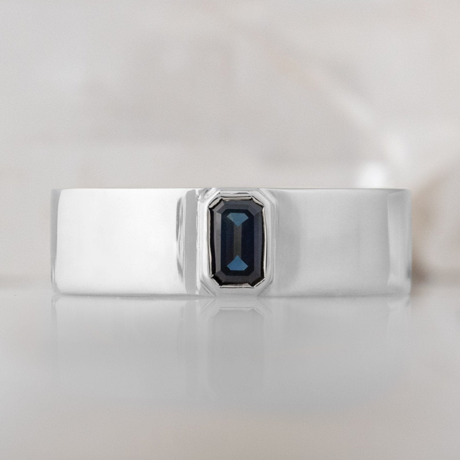 The Cigar Band with an Emerald-Cut Blue Sapphire | Yellow, Rose or White Gold
