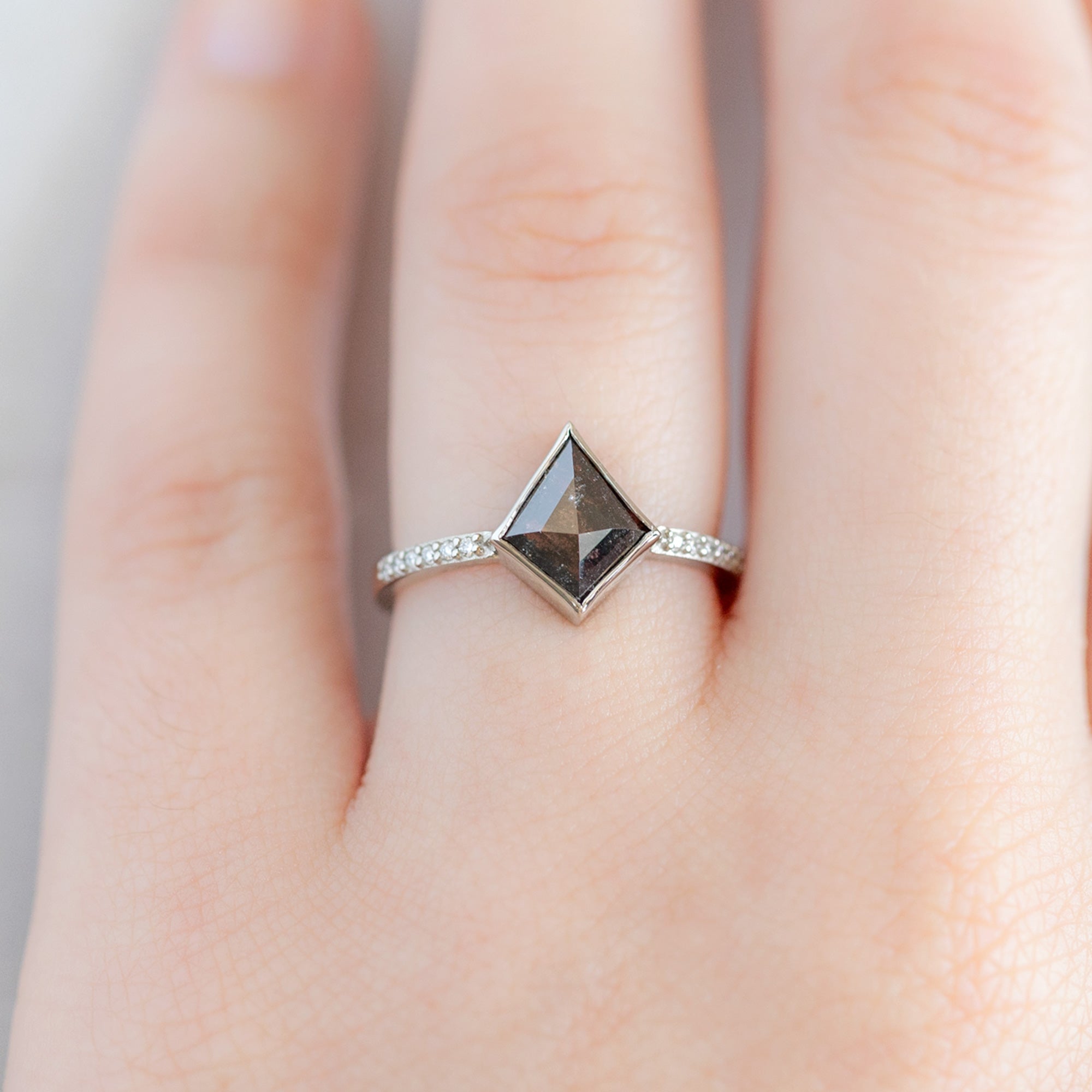 The Willow Ring with a 1.19ct Kite Black Diamond in 14K White Gold on Model