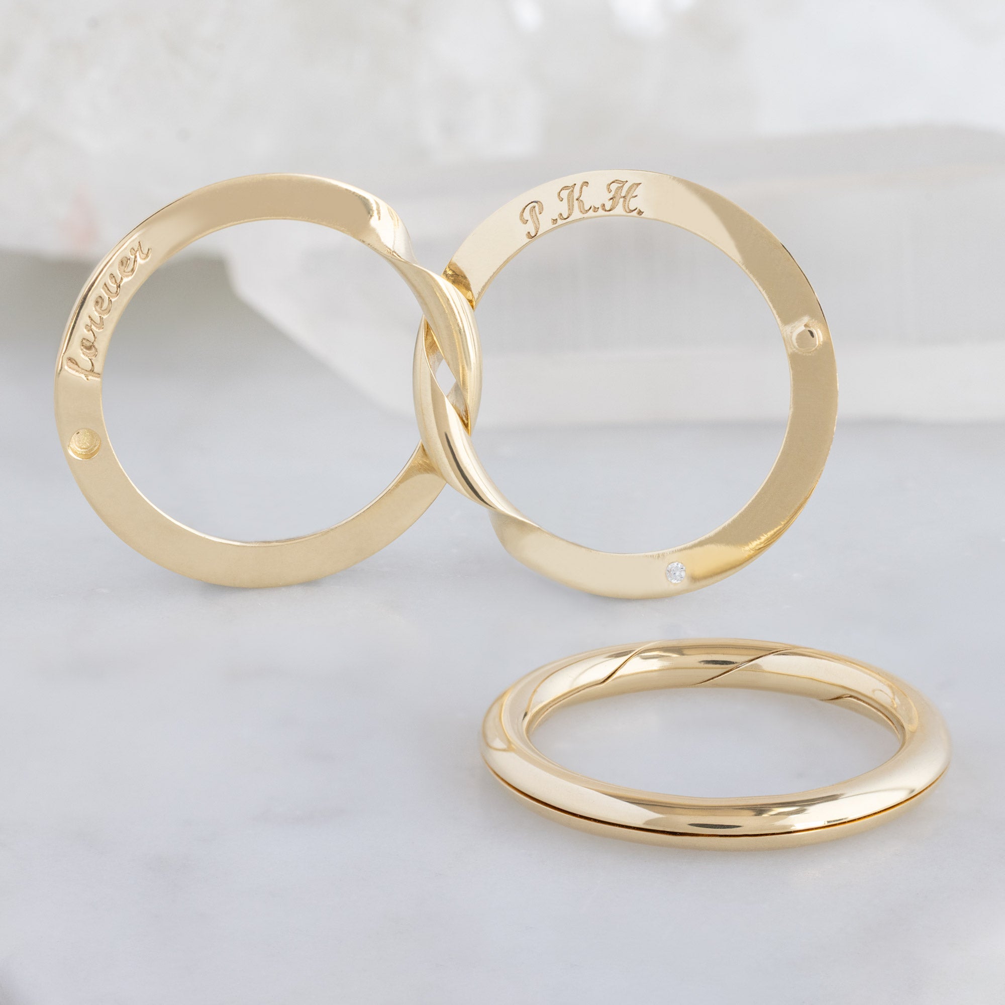 The Love Story Ring with a White Diamond | Yellow Gold