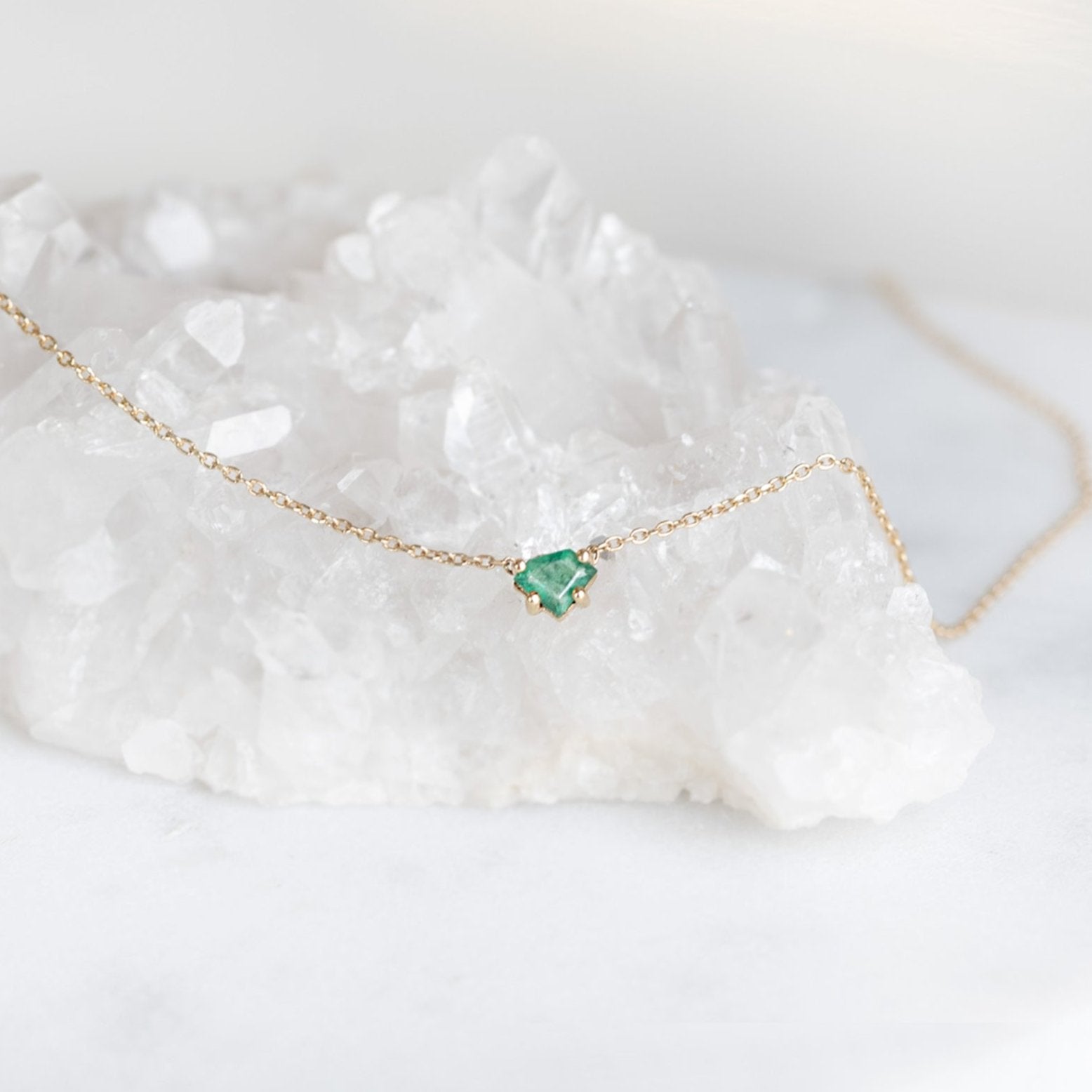 The Geometric Emerald Necklace | Yellow, Rose or White Gold