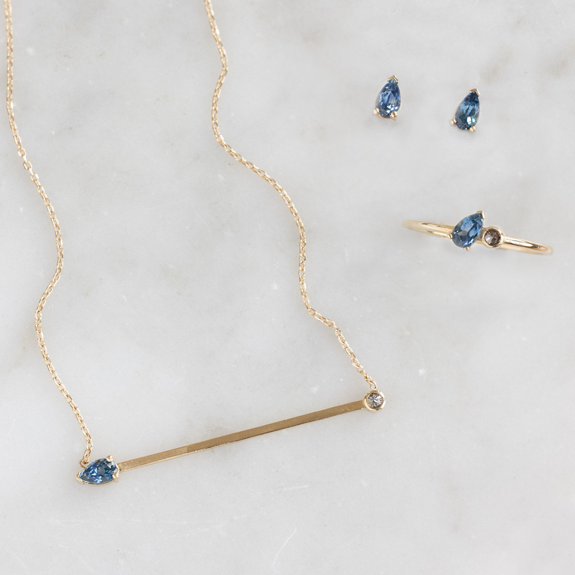 The Montana Sapphire Horizon Necklace | Yellow, Rose or White Gold