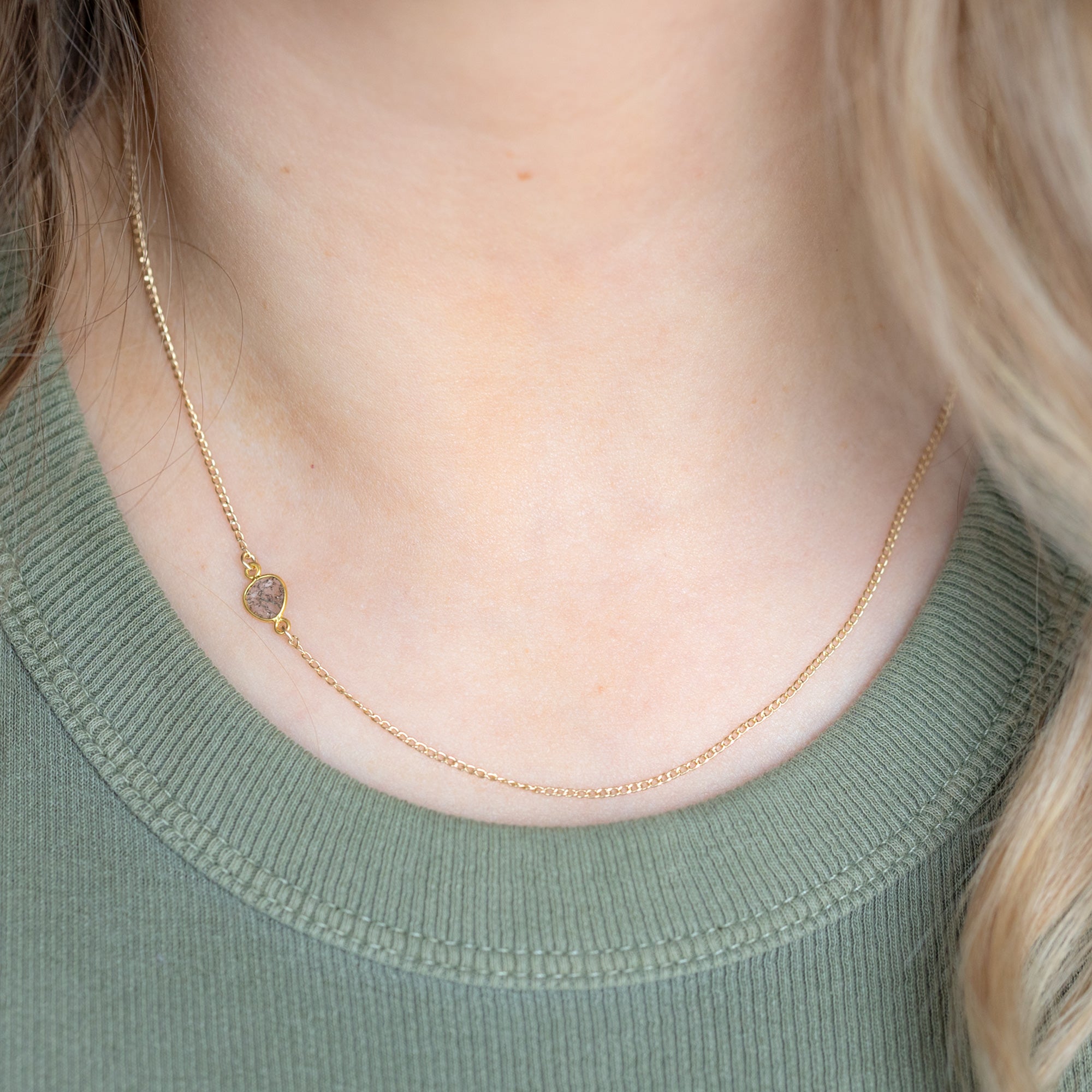 The Asymmetrical Salt and Pepper Diamond Slice Necklace | Yellow Gold