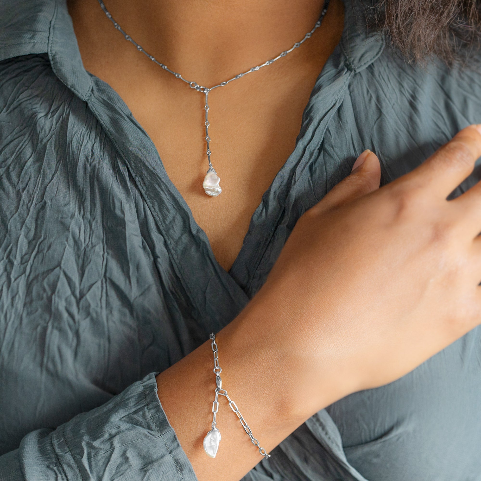 The Keshi Pearl Necklace | Yellow, Rose or Sterling Silver