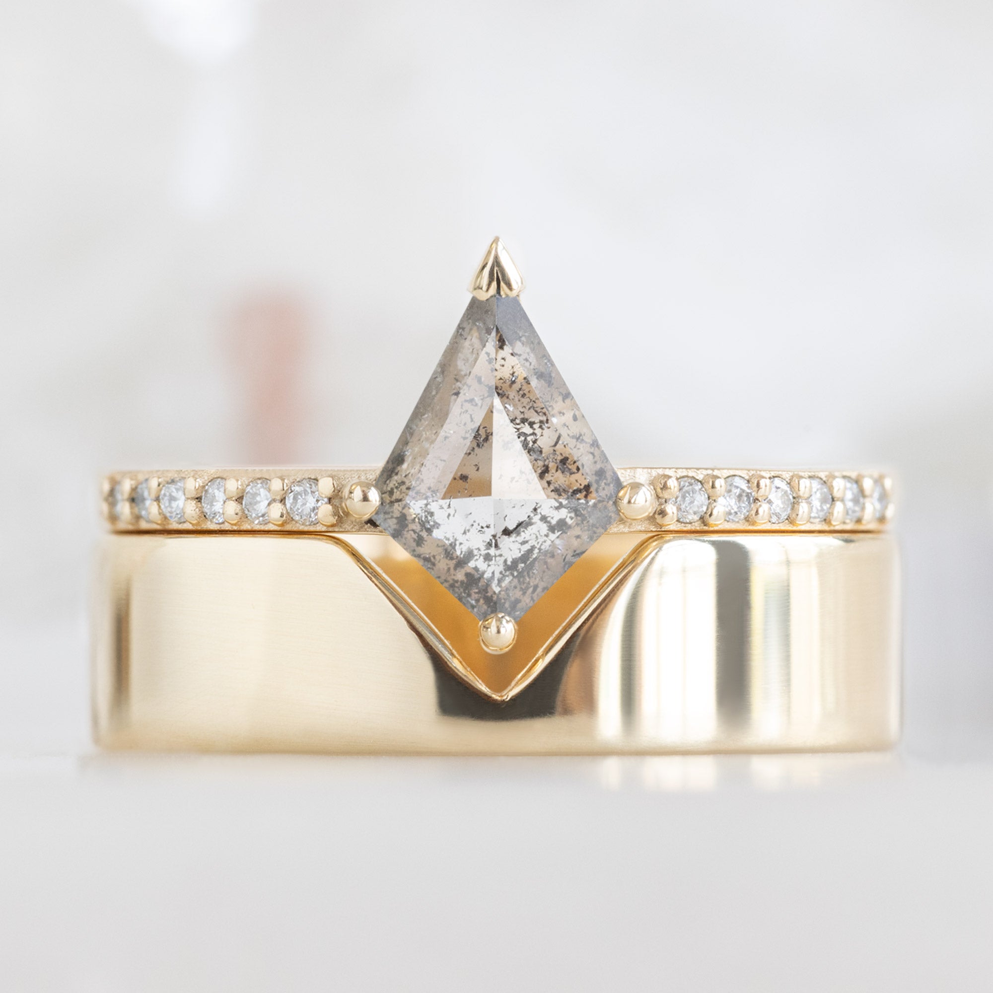 The Gold Peak Wedding Band | Yellow, Rose or White Gold