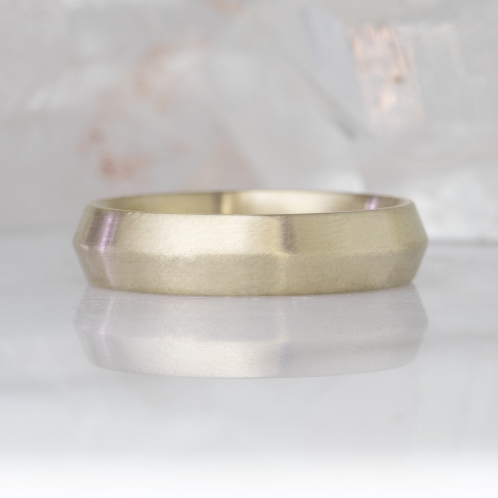 The Knife Edge Gold Wedding Band | Yellow, Rose or White Gold