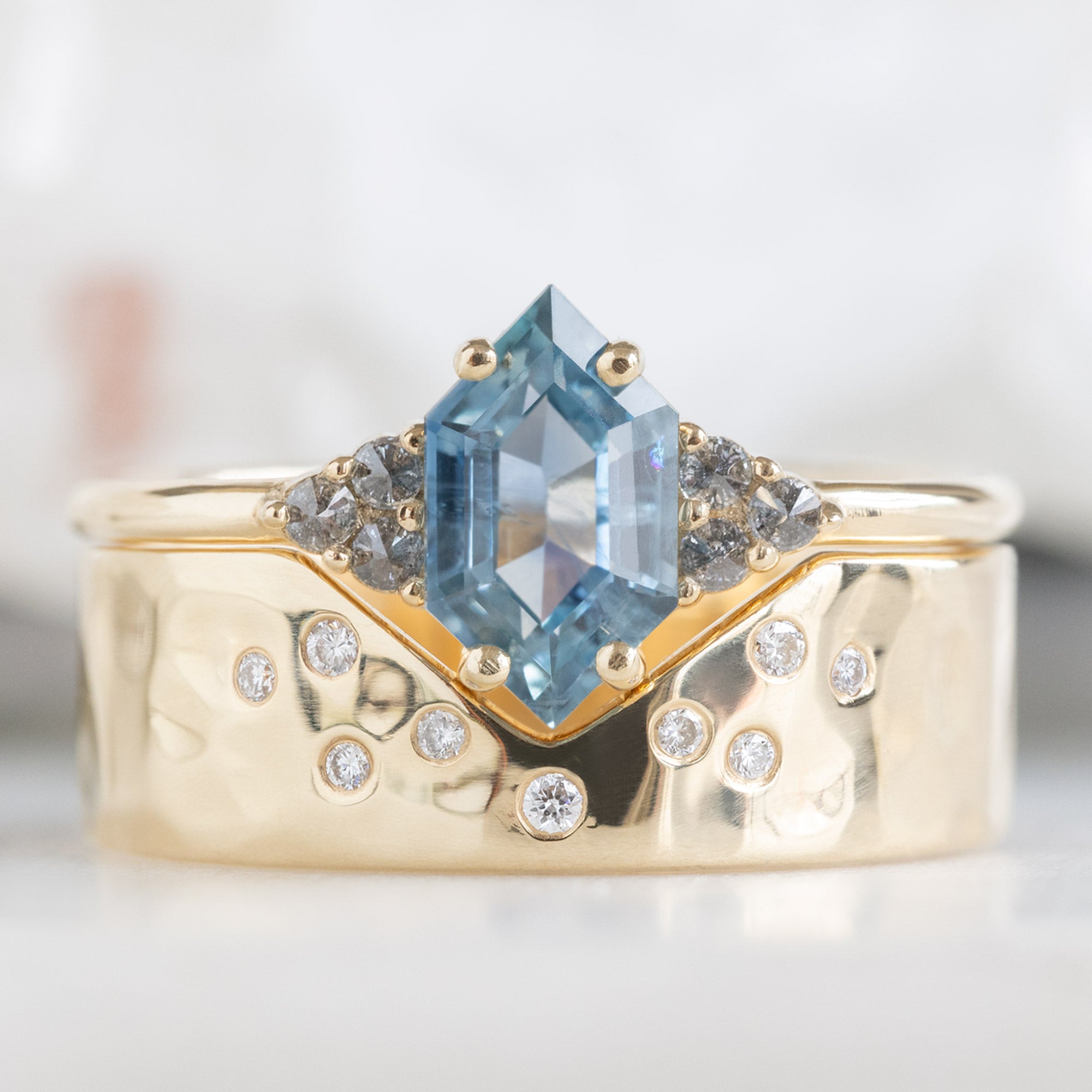 Constellation Peak Stacking Band | Yellow, Rose or White Gold