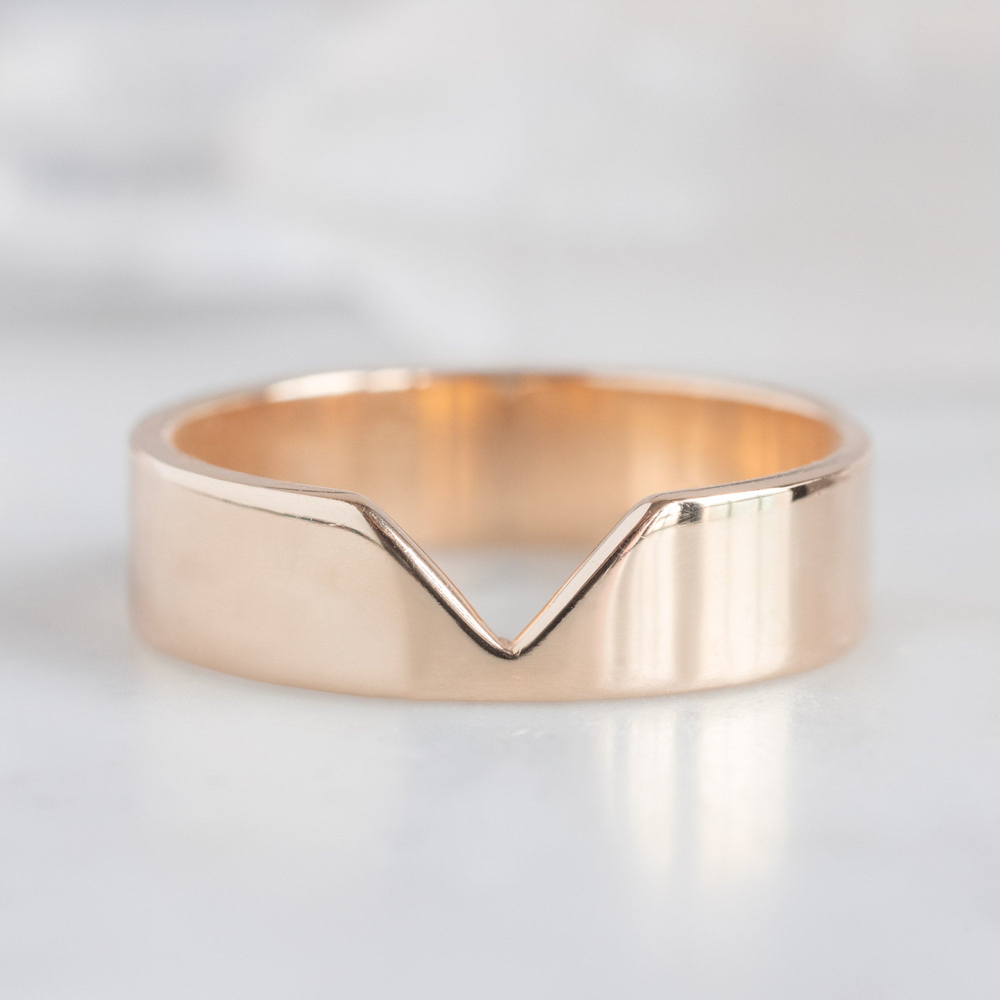 The Gold Peak Wedding Band | Yellow, Rose or White Gold