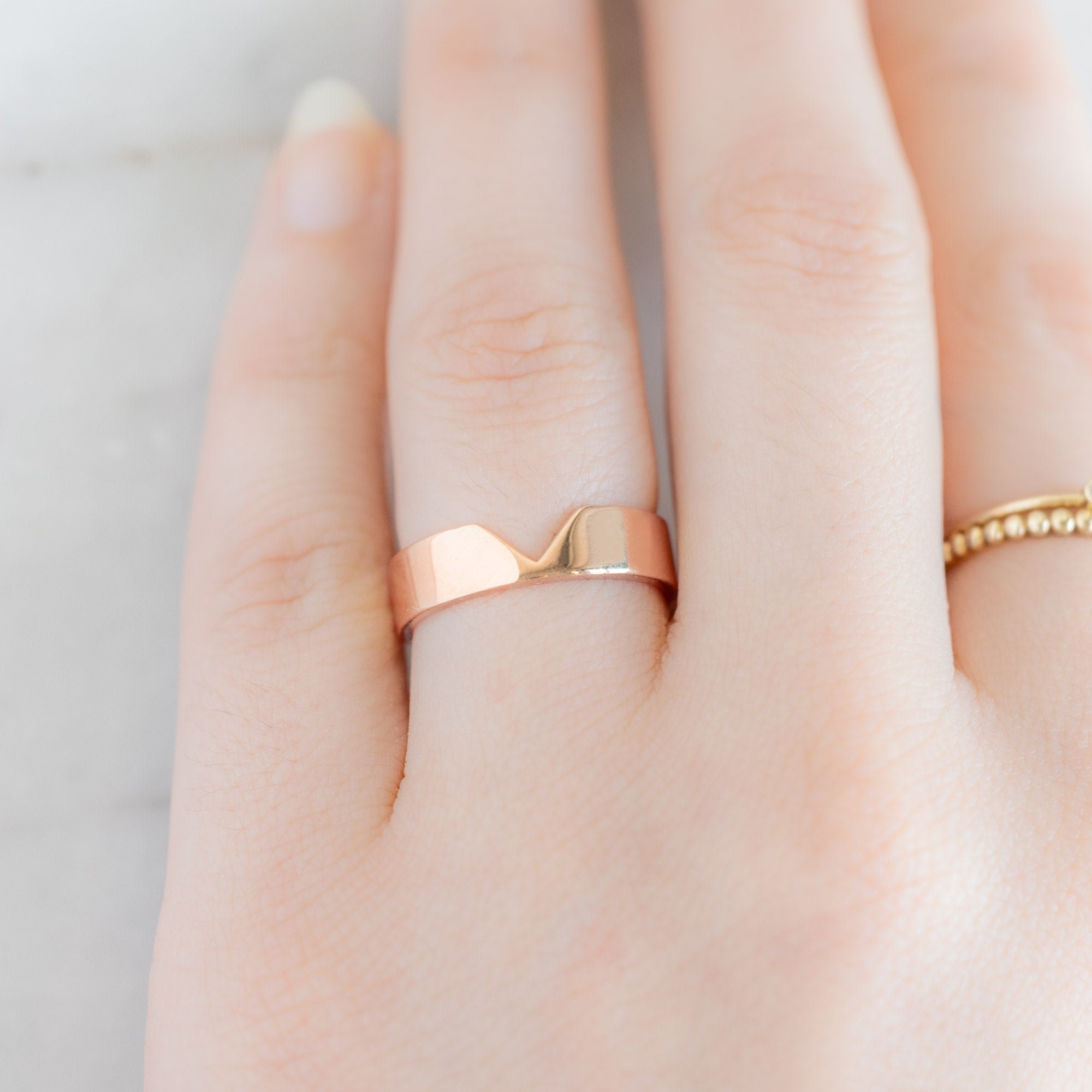 The Gold Peak Wedding Band | Yellow, Rose or White Gold