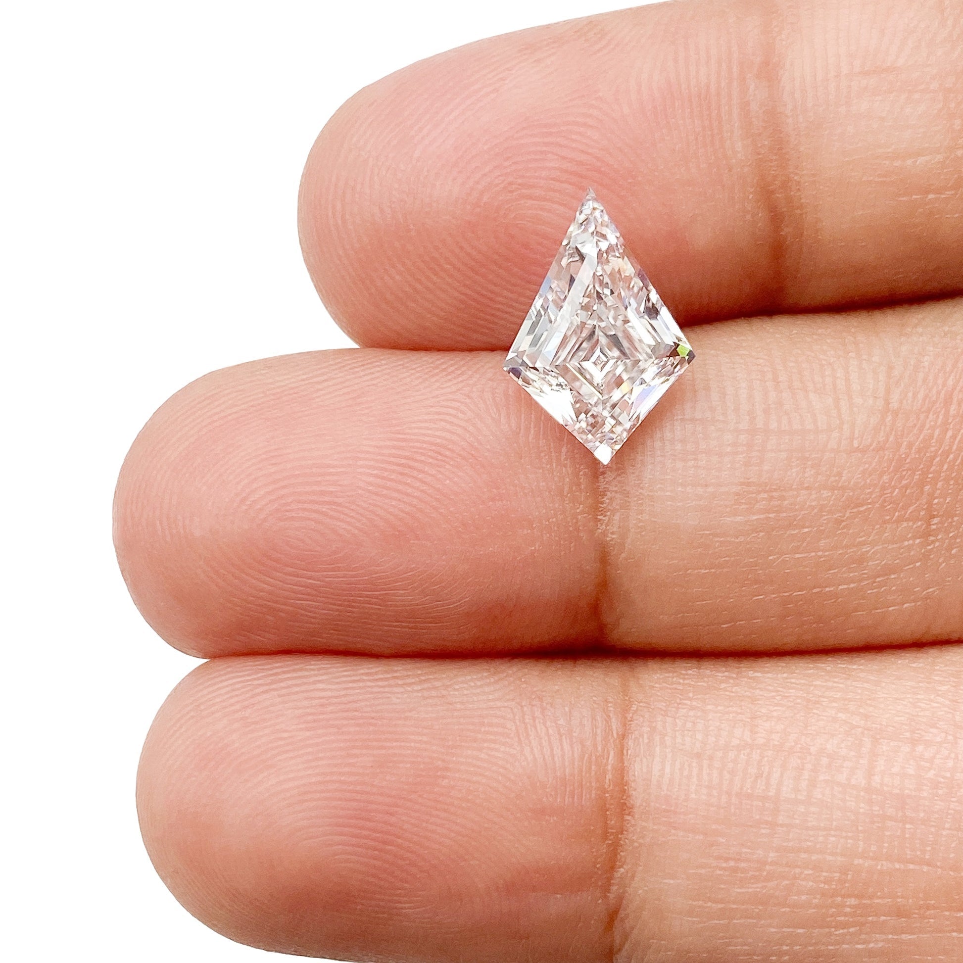 LITHOS Diamond Lab Diamond 2.05ct | E/VS1 Kite Shape Step Cut Lab Diamond (IGI)