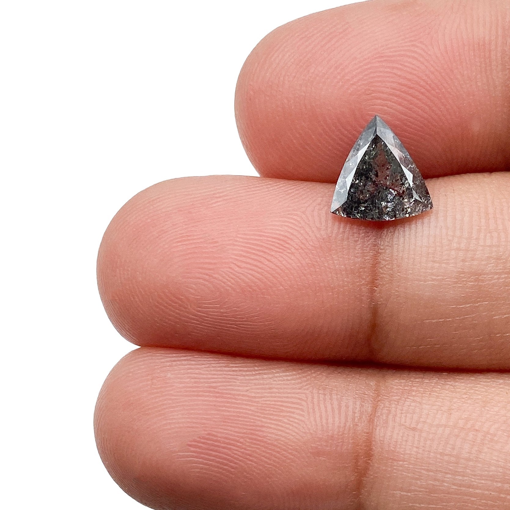 DIAMOND VAULT SALT & PEPPER DIAMOND 1.06ct | Salt & Pepper Triangular Shape Rose Cut Diamond