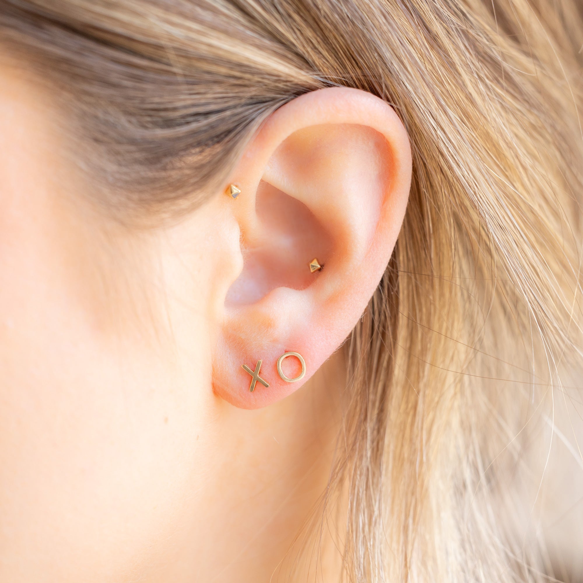 Alexis Russell Earrings The XO' Stud Earrings | Yellow Gold