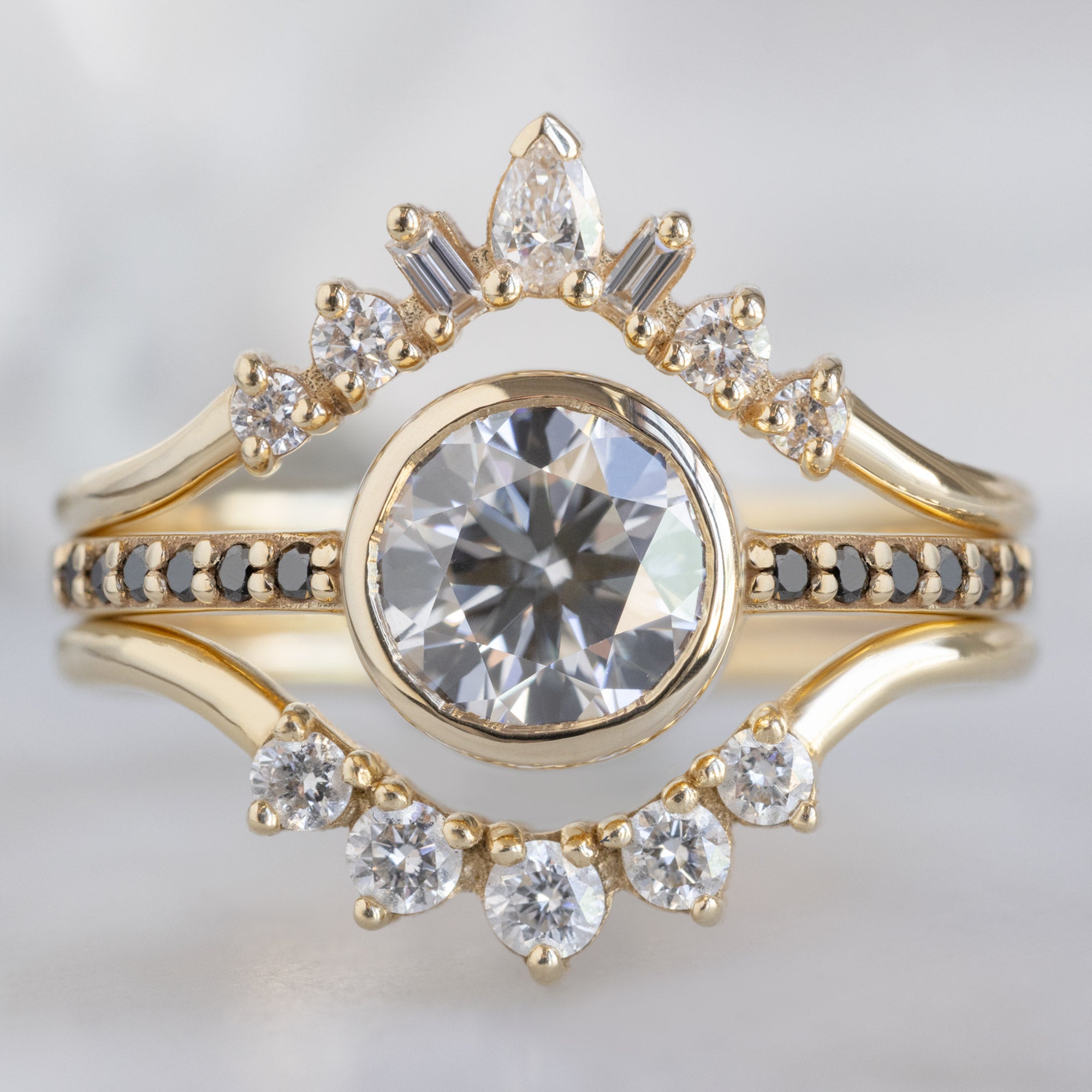 Alexis Russell  Engagement Rings The Willow Ring | 1.00ct Round Lab Grown White Diamond in 14K Yellow Gold