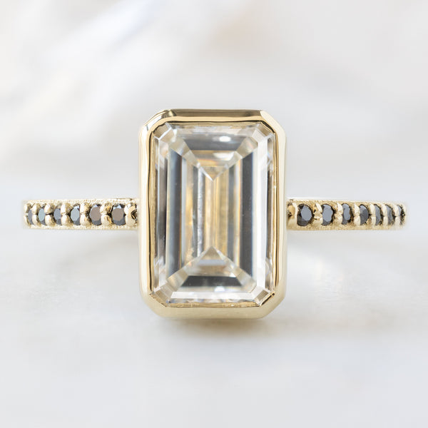 Alexis Russell  Engagement Rings The Willow Ring | 2.50ct Lab Grown Emerald Cut White Diamond in 14K Yellow Gold