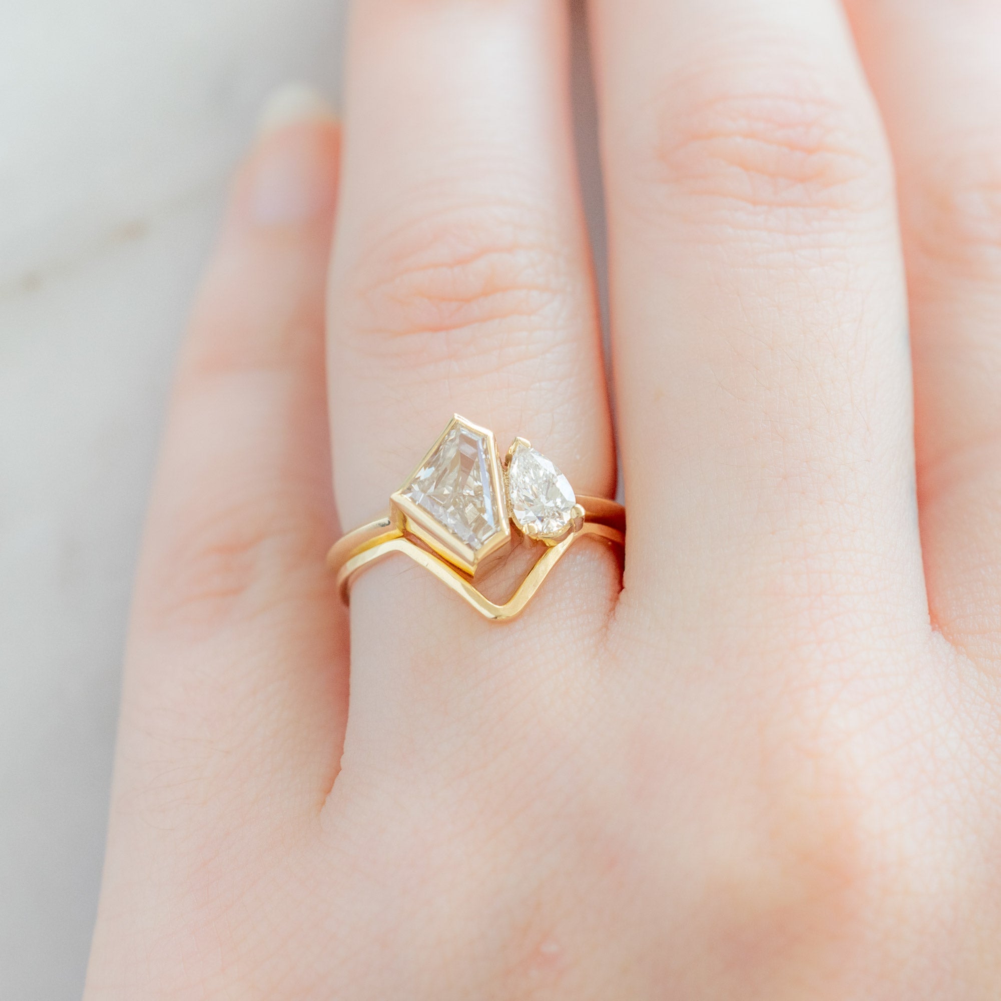 Alexis Russell Wedding Bands The Gold Peak Stacking Band | Yellow, Rose or White Gold